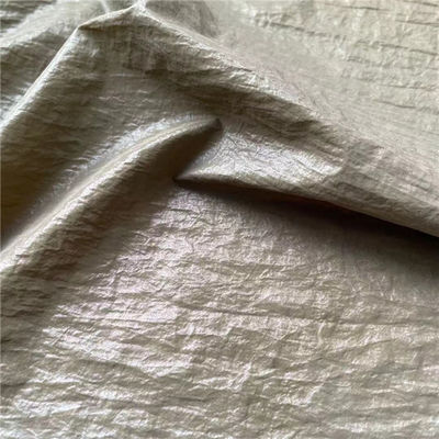 160GSM 150D 150D Winter Jacket Fabric Plain Reflective Polyester Fabric 1.5M