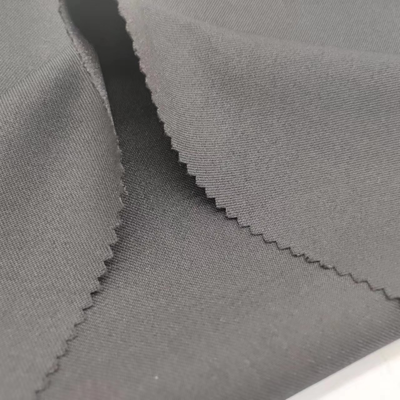 100% Polyester 300DX300D Dyed Gabardine Fabric 210g For Garment