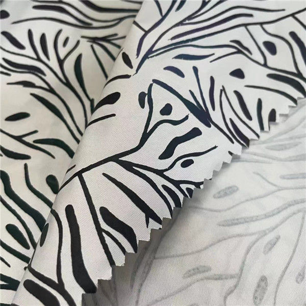 Digital Printed Winter Coat Fabric 75D 75D 120gsm 100 Polyester Waterproof 1.5M